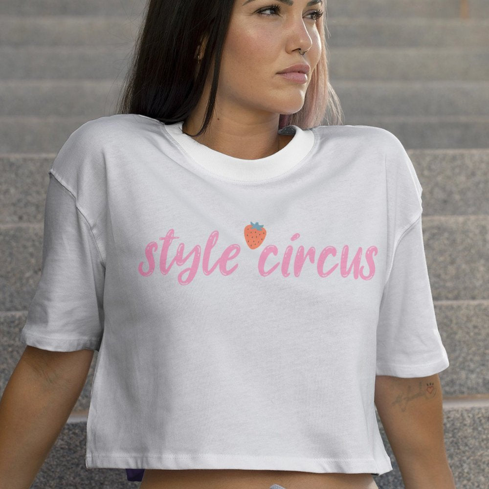 Strawberry Dreams Crop Tee - Style Circus